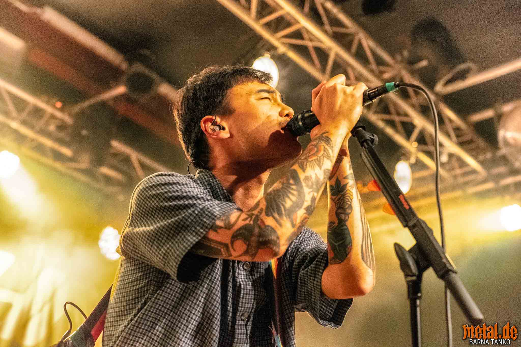 Shoreline - There Is A Whole World Tour 2026 in Köln