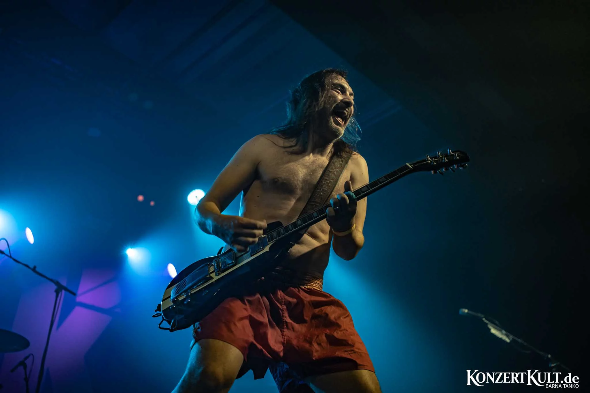 Konzertfotos von TRUCKFIGHTERS im Rahmen der SOL SONIC RIDE III, am 11. April 2026 im Carlswerk Victoria in Köln.