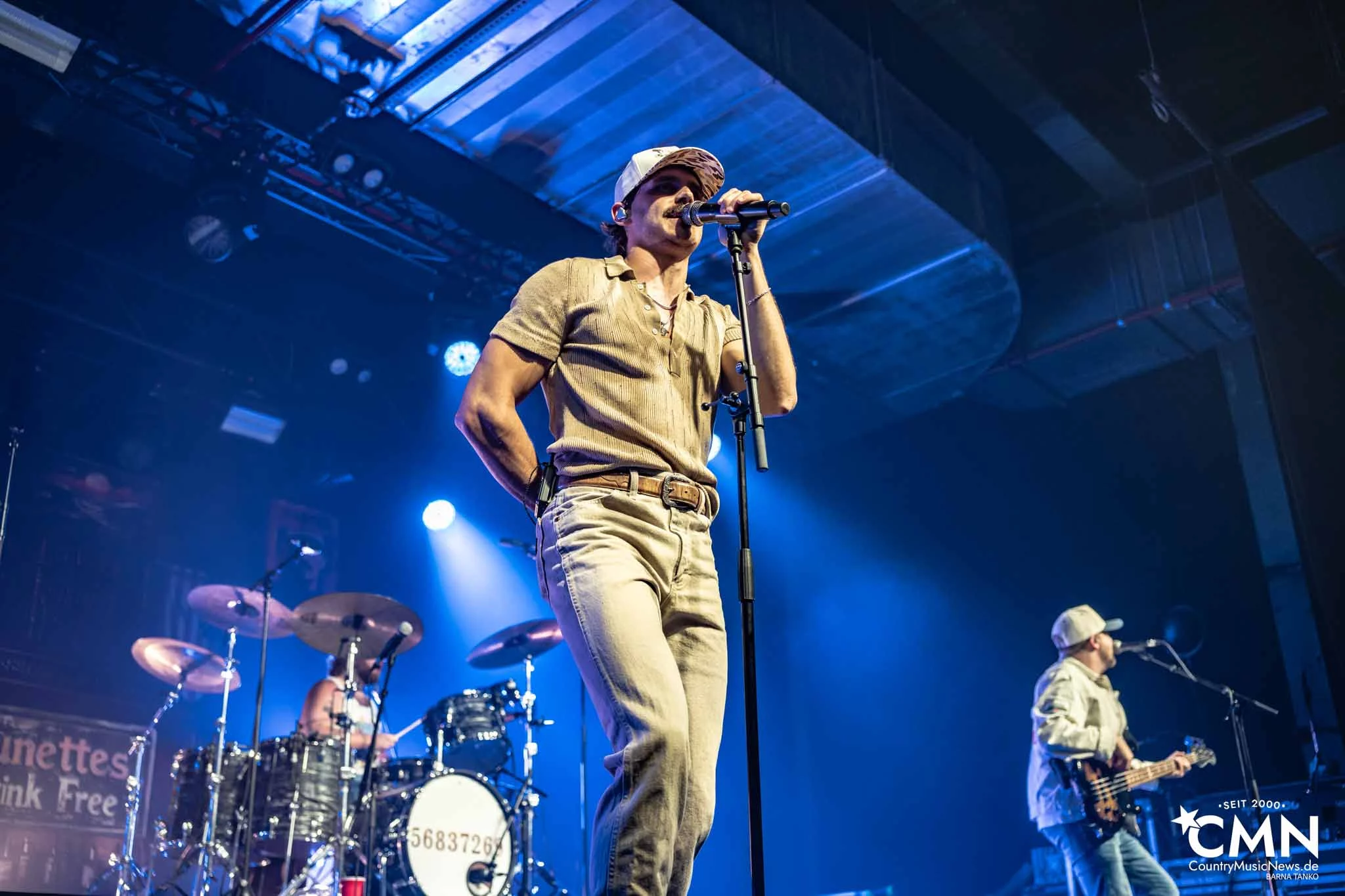 Tucker Wetmore Tucker Wetmore - The Brunette World Tour