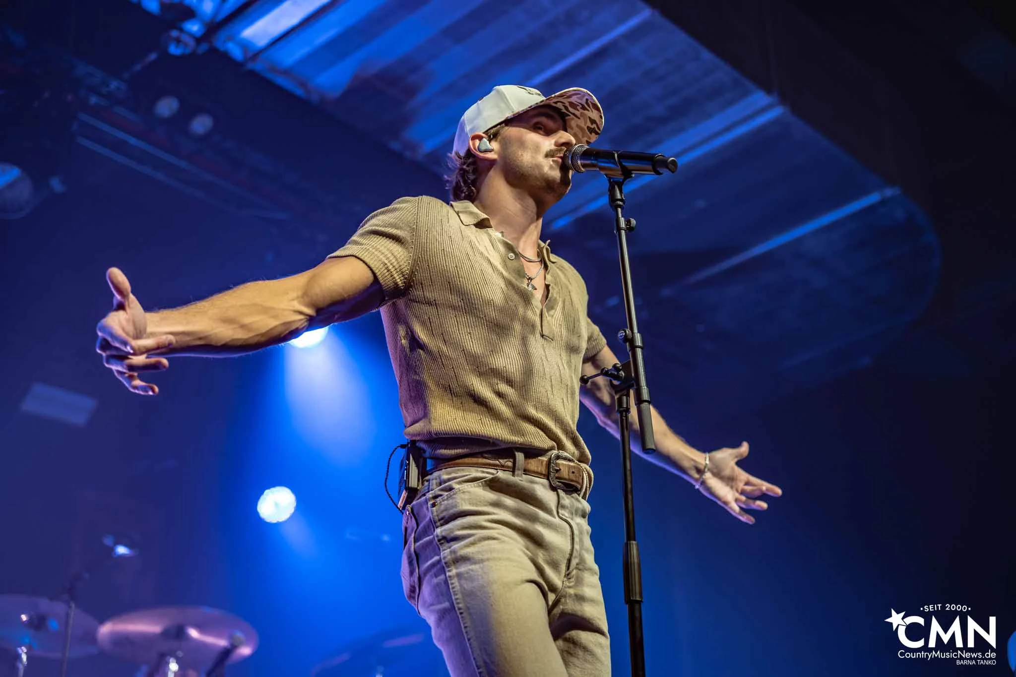 Tucker Wetmore Tucker Wetmore - The Brunette World Tour