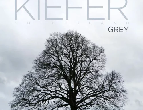 Kiefer Sutherland – Grey