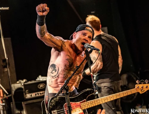 Cro-Mags at Gebäude 9